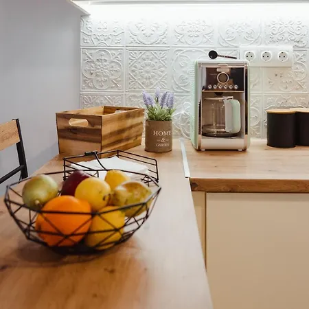 Apartment Aria